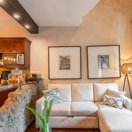 Boutique Villa In Antigua